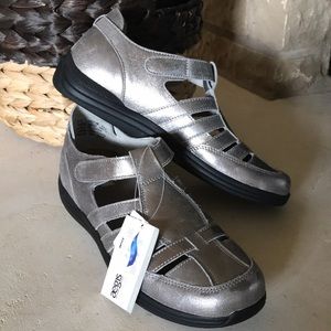 NWT DREW orthopedic comfort shoes leather 9N $220